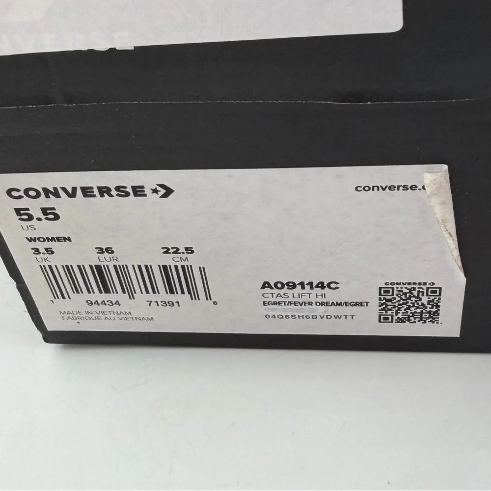 Converse Women’s CTAS Lift Egret Platform-5.5-Forever Dream Off White Shoes NEW!
